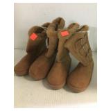 Qty. 2 Pair Bobbie Brooks Girls Boots
Size small