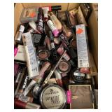 Mixed lot of make-up