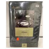 Colorwave.  Noritake. Spill proof table