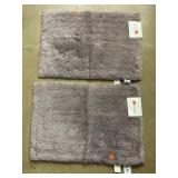 Lot of 2 Organic Bath Rugs. 17x 24in.