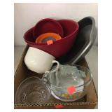 Flat of Kitchenwares
Bowls, Wilton Cake Pan,