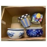 Lot of 4 Flower Pots
