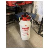 Solo 3 Gal. Pressure Sprayer