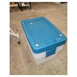 4 C t Plastic Storage Totes W/ Lids