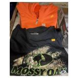 Mossy Oak t-shirt & Blaze Orange zip front