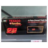 Revell Four Piece Diecast Train Set.  Ernie irvan