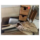 Woven Organizer, Vntg Baseball Glove, Plastic