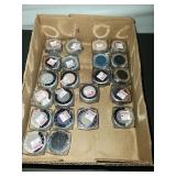 Flat of 22 Infallible Eyeshadow