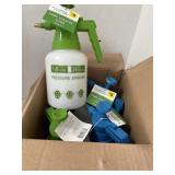 4 -  34oz pressure sprayers. Pump sprayer.