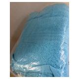 3 Bath Towels. 27x 52in