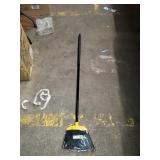 Rubbermaid Broom