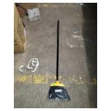 Rubbermaid Broom