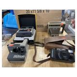4 ct. - Vintage Cameras