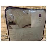 Lush 3 pc Comforter Set-Full/Queen