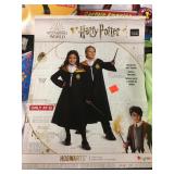Harry Potter Halloween Costume 
Hogwarts 
One