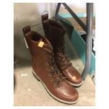 Universal Threads Boots
Women