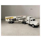 1:64 Scale John Deere Parts Tractor Trailer