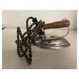 Vintage Fostoria Electric Iron