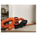 Black and Decker Electric Hedge Trimmer