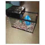 Small Aquarium W/Light Approx 8.5 x 16 Inches