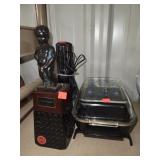 Lot W/ WeeFry Skillet/ Electric Wine Opener