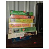 Lot of 6 Puzzles & Trivial Pursuit Game