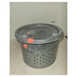 Live Bait Bucket
