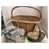 Lot of 3 Baskets  19x12x15 / 9x7x10 / 9x6x8