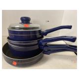 5pc Pyrex Cobalt WearEver pots & pans.