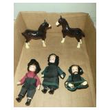 Amish Dolls & Horses