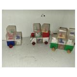 Vntg Animal Hauling Train Set