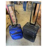 2 cnt - Roll On / Carry On Bags