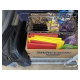 Mixed lot. Incl American Tourister carry on bag.