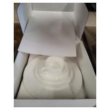 2 Cnt White Place Settings of Dishes