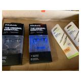 2 cnt Skull Candy Earbuds & 2 cnt Auxiliary Audio