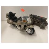 Plastic Honda Goldwing Motorcycle Model and Metal