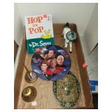 Flat of Misc Items/2 Cnt Bells/Star Trek