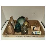 Flat of Decor/ Insulators/2 Cnt Steins/Small