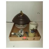 Flat W/ Bird Feeder/Coffee Mug & 2 Ceramic Birds