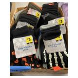 18 pairs kids gloves.