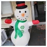 Snow Man Inflatable Yard Decor / Blow Up