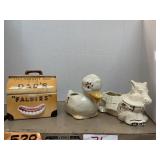 Lot of ceramic.  Teeth holder & planters.