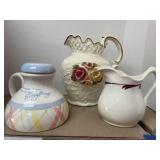 3 pitchers. Incl. Warwick 1950.