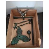 Stand Up Cast Weather Vane Needs Screw to Put