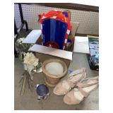 Misc mixed lot. Incl. reusable totes Elmer & Cat