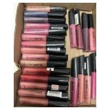 23ct. Stay Matte. Liquid Lip Color.