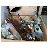 Misc lot. Home decor.