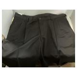 Hagar shorts 42W.