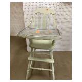 Vntg. Highchair Wooden