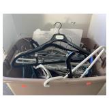 Lg. Tote w/Hanger Variety